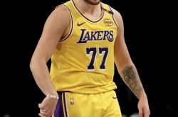 Kaiyun-关于东契奇回归赛场，精彩发挥首场状态亮眼，DWG观众沸腾！的信息