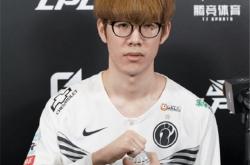 Kaiyun-TheShy在皇家马德里比赛中爆冷，精彩发挥引发热议！的简单介绍